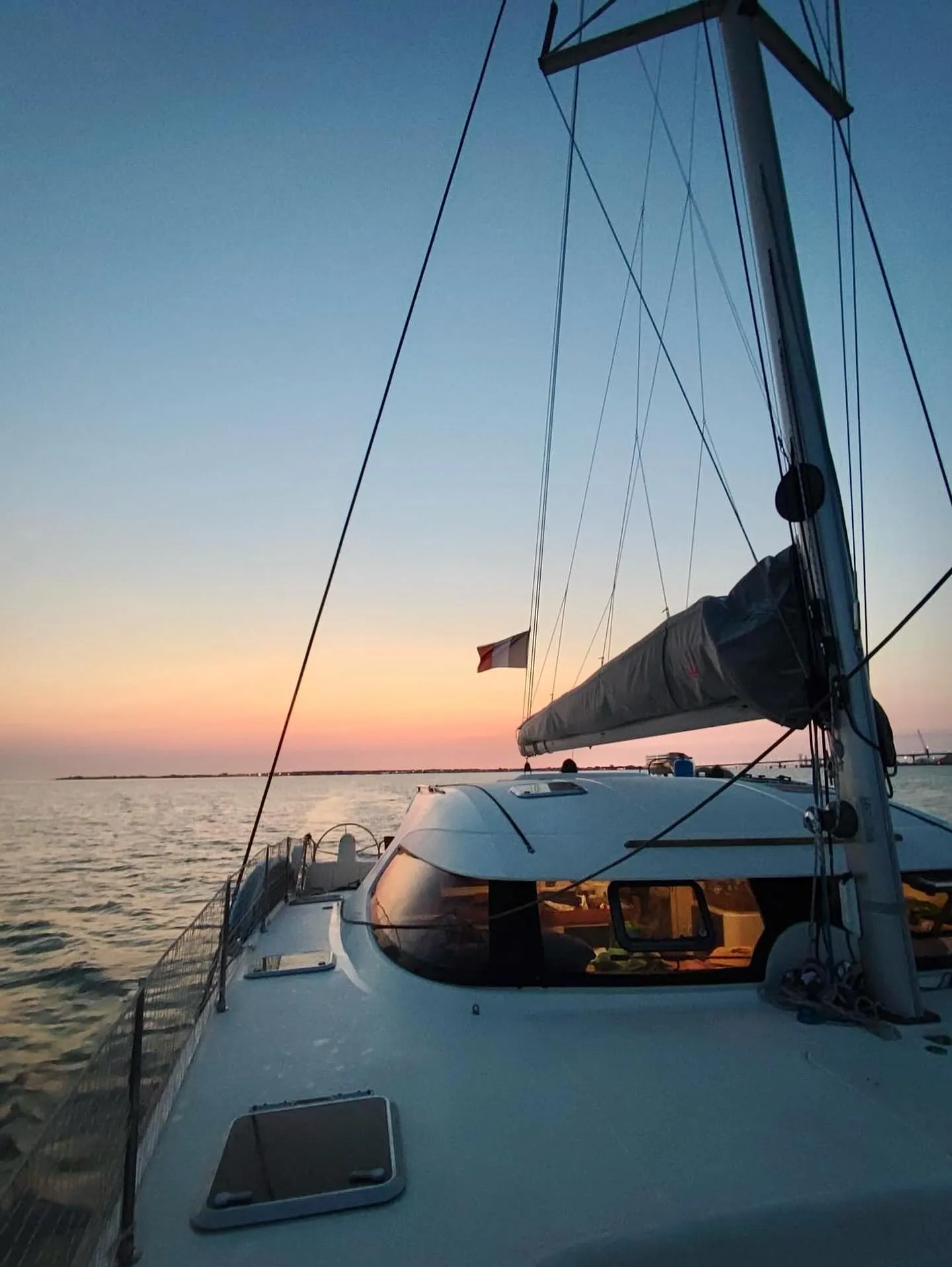 Bateau Pili Pili en navigation